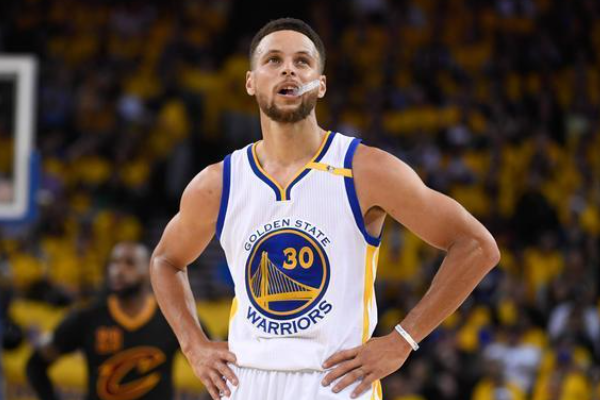 籃球比賽中六種防守戰(zhàn)術(shù)是什么？